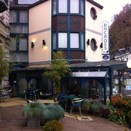 Hotel Les Arcades - La-Roche-En-Ardenne מראה חיצוני תמונה