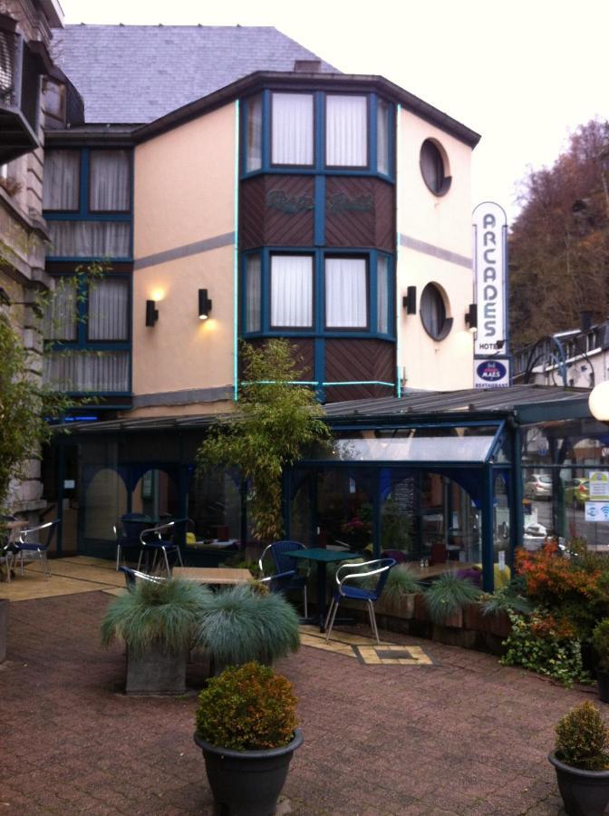 Hotel Les Arcades - La-Roche-En-Ardenne מראה חיצוני תמונה