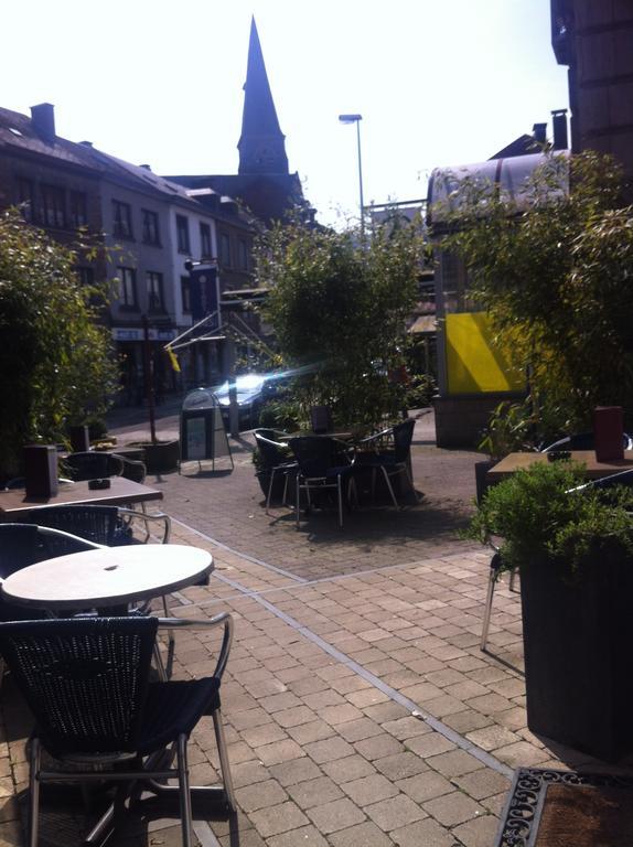 Hotel Les Arcades - La-Roche-En-Ardenne מראה חיצוני תמונה